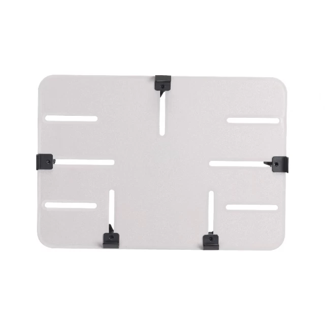 tray p 1